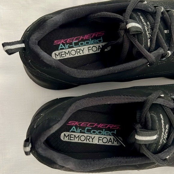 Skecher~Ultra / Great Comfort, Quality, Fit and Appearance - Picture 9 of 11